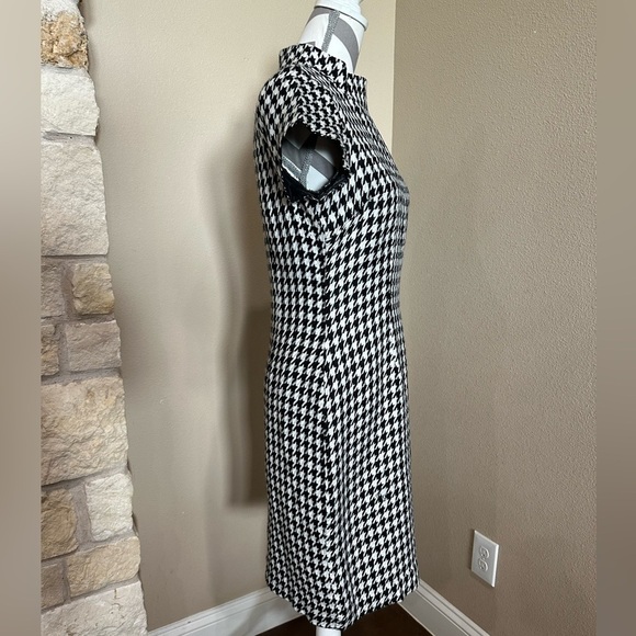 Women’s Houndstooth Midi Dress with Mock Neck and Cap Sleeves, EUC! - Picture 3 of 7